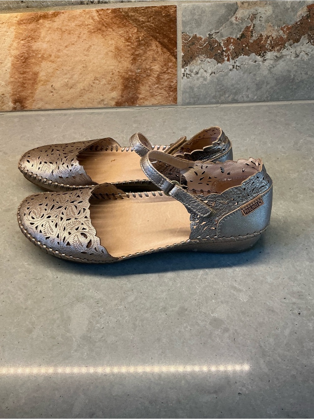 PIKOLINOS Metallic Taupe Floral-Cut Mary Jane Flats